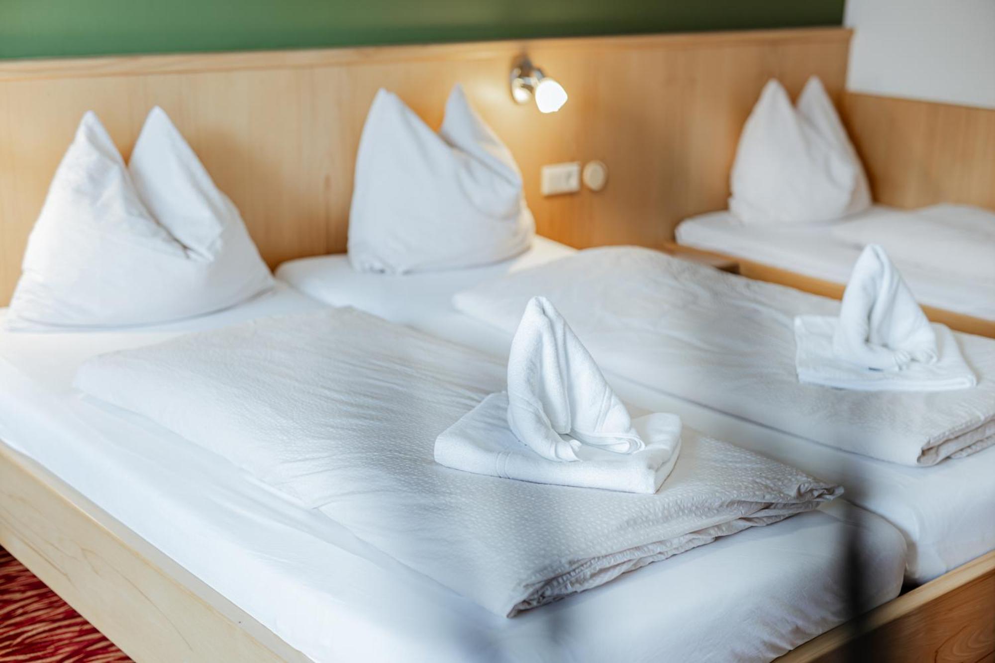 Eschenhof Bed & Breakfast 카프룬 외부 사진