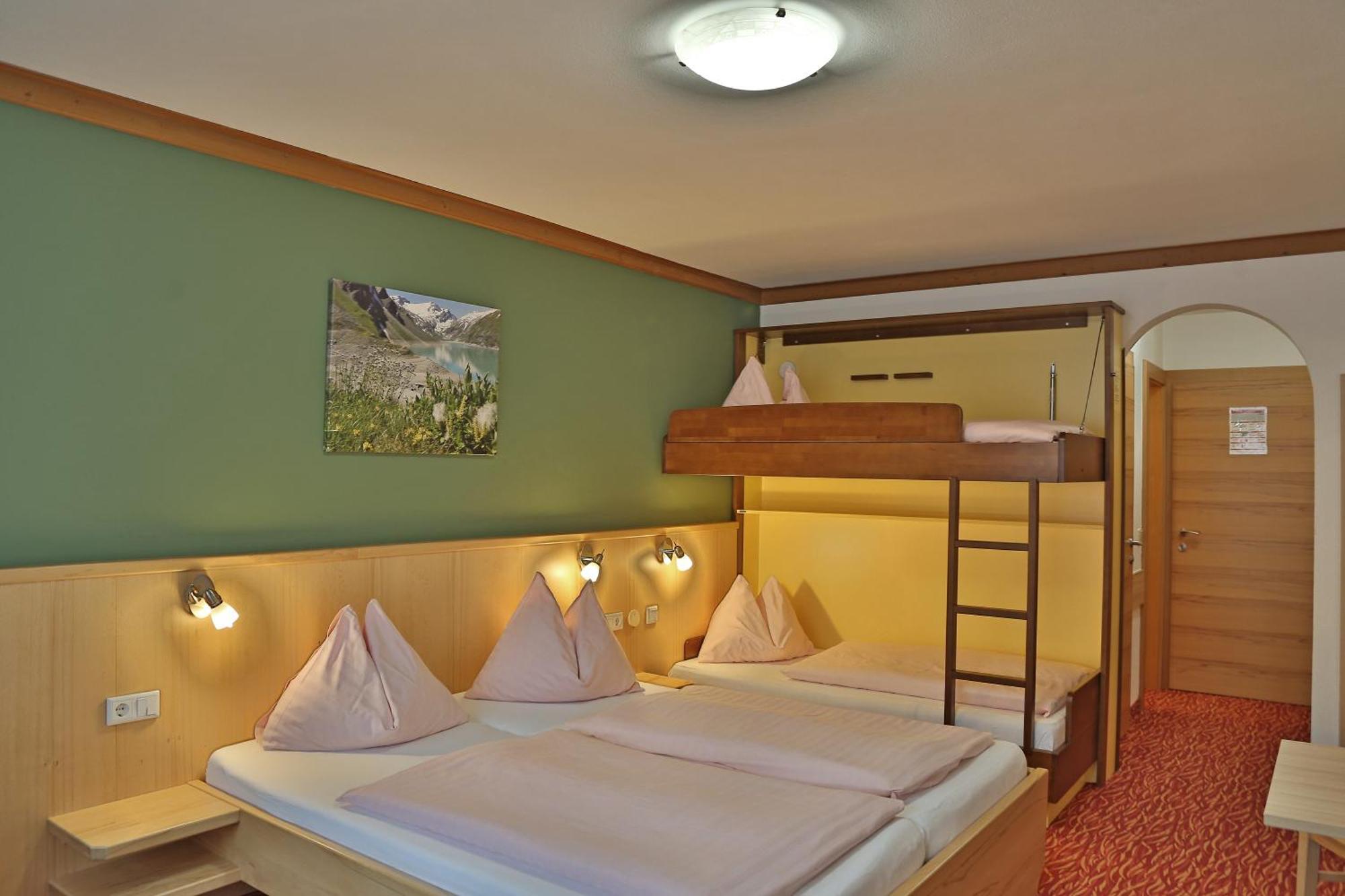 Eschenhof Bed & Breakfast 카프룬 외부 사진