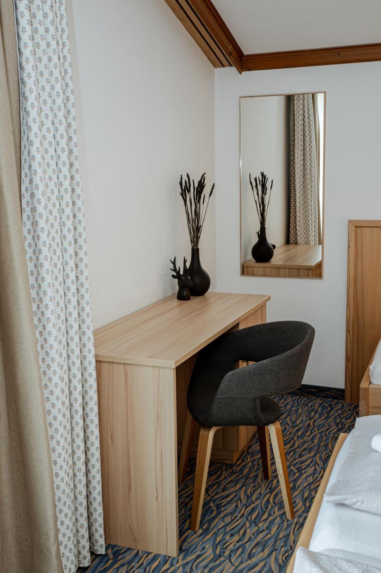 Eschenhof Bed & Breakfast 카프룬 객실 사진