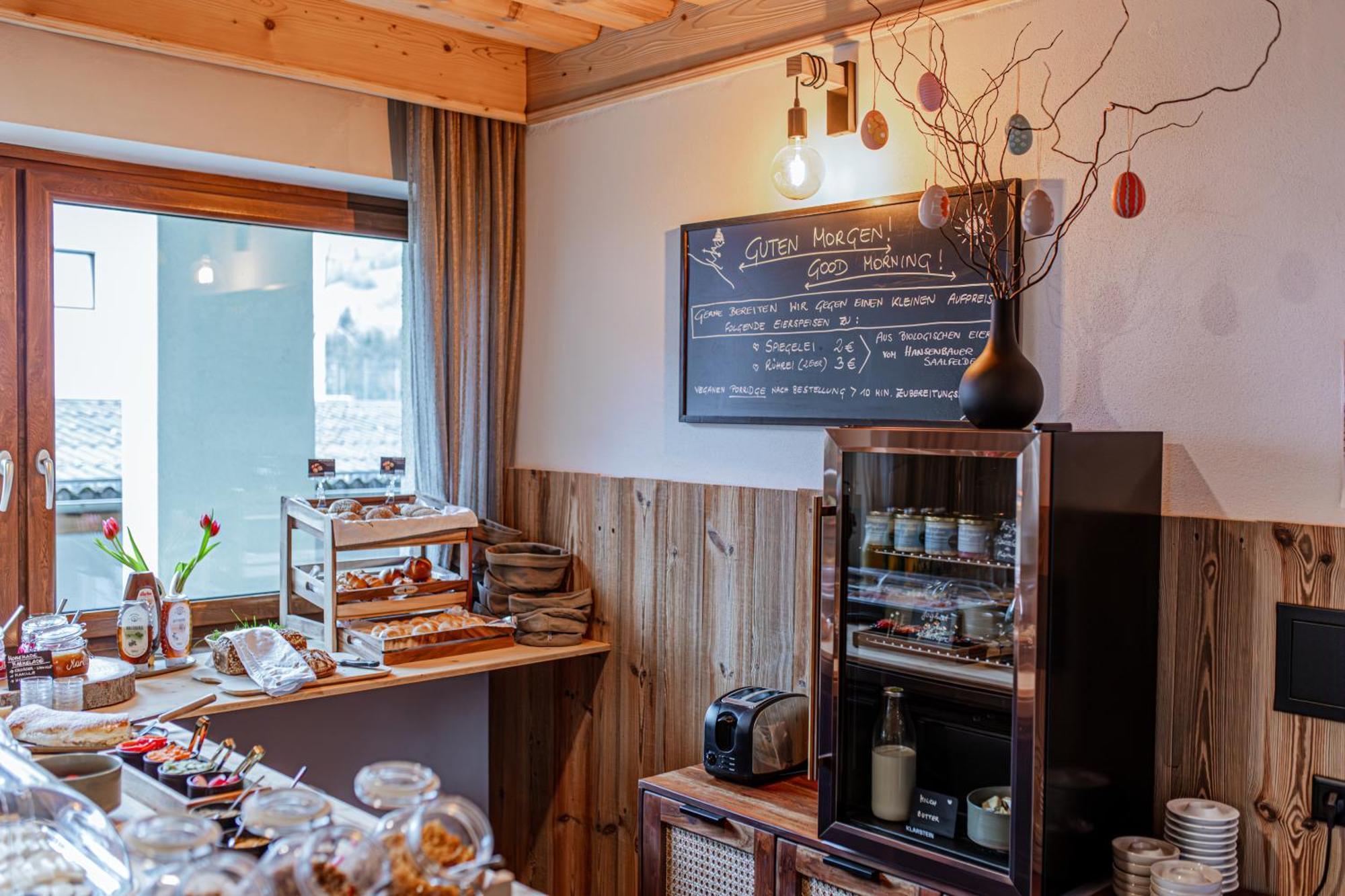 Eschenhof Bed & Breakfast 카프룬 외부 사진